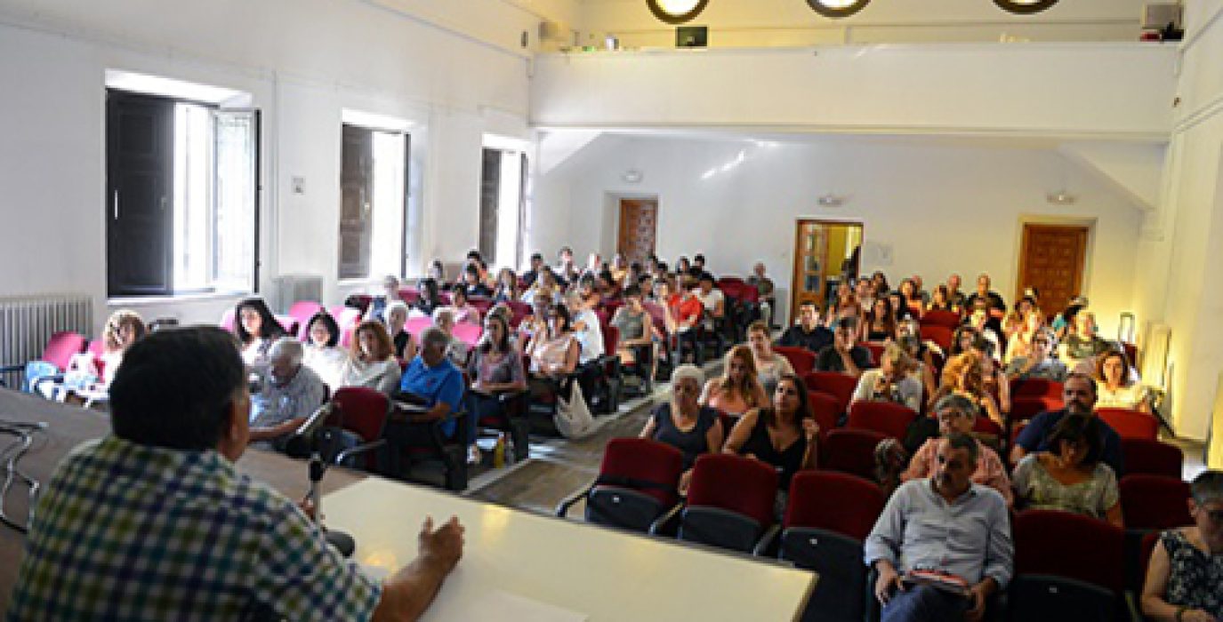 Una de las charlas de las anteriores jornadas. Foto: Fotografías de Jesús Salinas Catalá