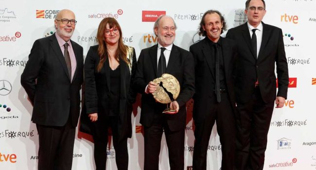 Isabel Coixet y Manuel Martín Cuenca fueron los directores galardonados por el mejor largometraje.