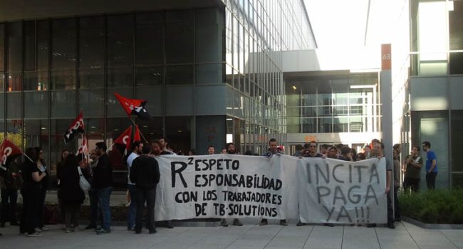 Zaragoza, 14 junio 2013.- 5º día de huelga en TB-Solutions. Concentración en AST
