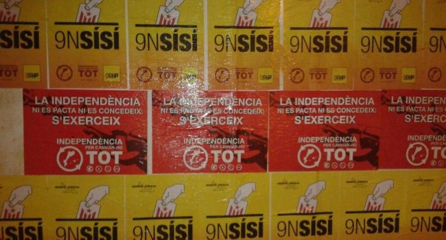Carteles de la CUP a favor del 'sí'. Foto: @cupnacional