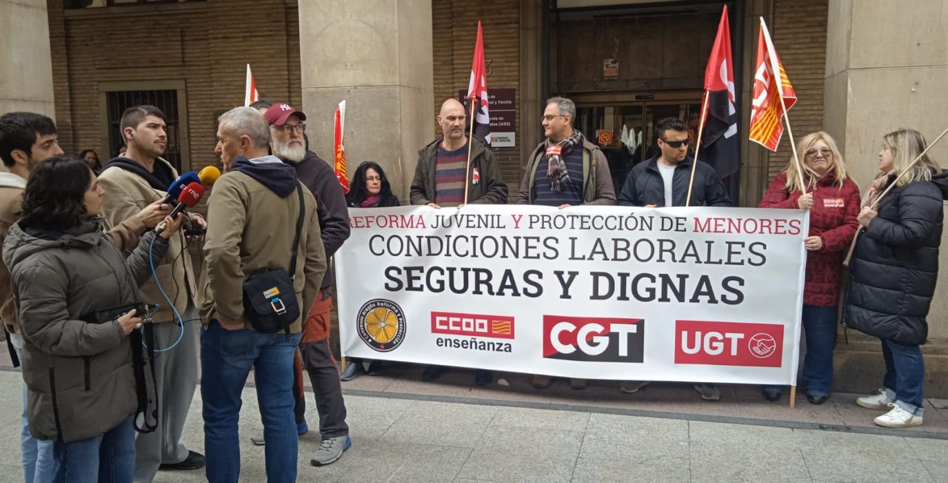 Imagen de archivo de una protesta de las y los trabajadores de los centros de menores de Aragón | Foto: @sosreforzgz