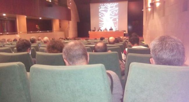 AHORA HUESCA EN COMUN asamblea 1 foto @smelladocruz