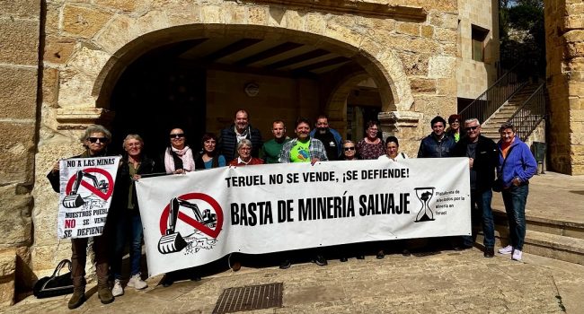 Alarmante proliferación de peticiones de derechos de explotación mineros de arcillas y arenas