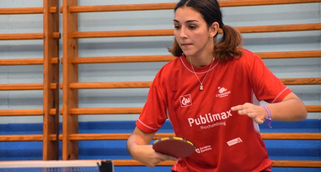 Alejandra Gimeno, palista del Publimax CAI Santiago de Primera Estatal femenina.