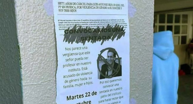 Alumnado del IES Goya de Zaragoza contra la continuidad del profesor y exconcejal del PP condenado por maltrato “Solicitamos su inhabilitación inmediata”