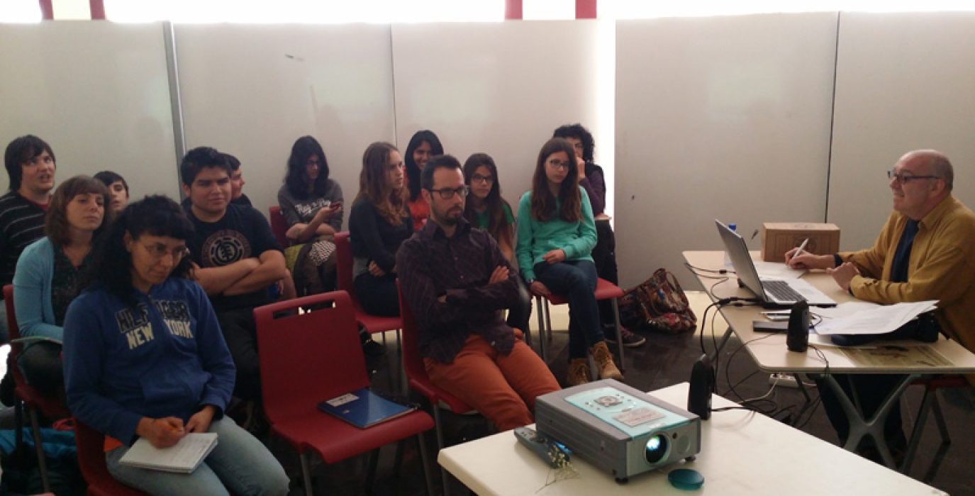 El taller se prolongará en la jornada de hoy.