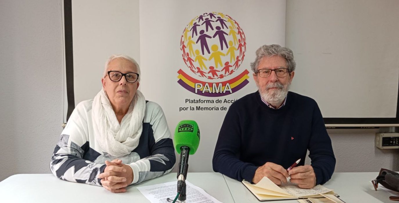 Anabel Lapuente y Adolfo Barrena en la presentación de los actos de la II Semana de Memoria Democrática de Aragón | Foto: @pamamemoria