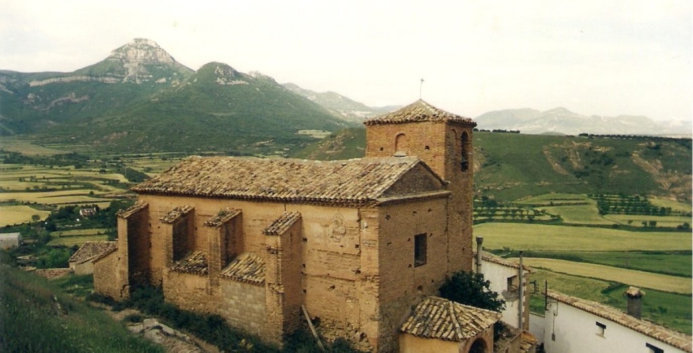 La Iglesia de Puibolea antes del derrumbe.