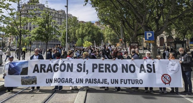 "Aragón sí, pero no así. Un hogar, un paisaje, un futuro" | Foto: Plataforma 13 de Marzo