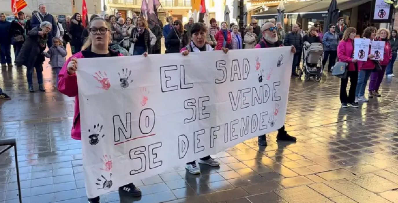 (Archivo) Concentración de trabajadoras del Servicio de Ayuda a Domicilio | Foto: CGT Calatayud