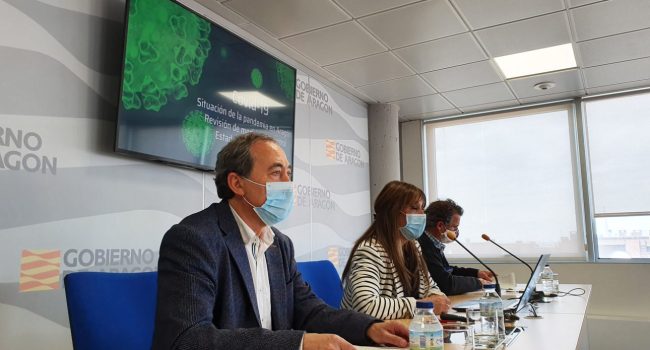 Arnal, Repollés y Falo durante la rueda de prensa. Foto: DGA
