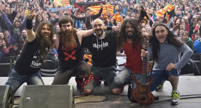 Azero tras su concierto en Viña Rock. Foto Pablo Gracia