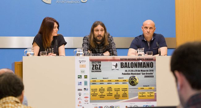 Calen, Híjar y Gordo durante la presentación. Foto: Miguel Gracia García