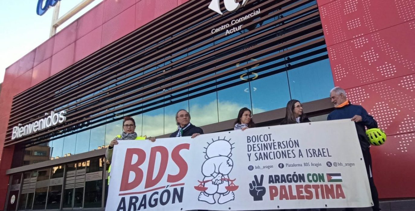 Acción informativa del BDS Aragón en Carrefour Zaragoza | Foto: @bds_aragon