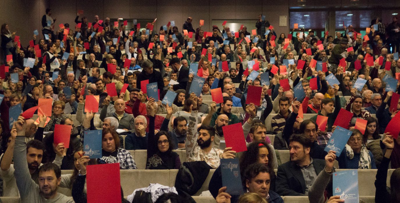 La militancia del BNG durante la votación. Foto: BNG
