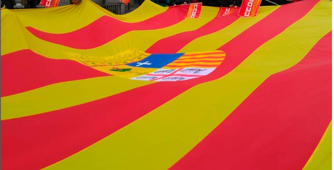 CCOO desplegará una bandera de Aragón en la concentración por la educación