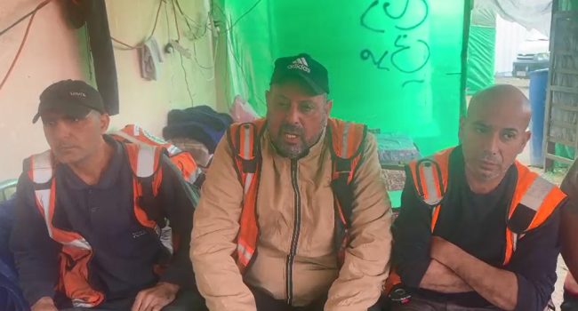 Bomberos de Deir Al-Balah en la Franja de Gaza | Foto: @RaufBahaa
