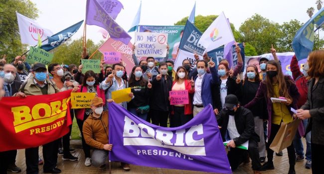Boric durante un acto de campaña. Foto: Apruebo Dignidad