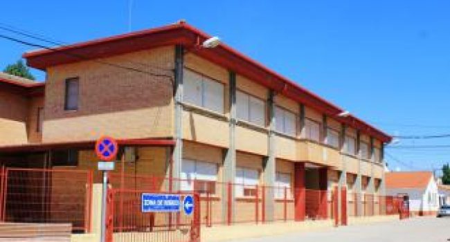 CEIP La Laguna de Sarinyena. Foto: www.desdemonegros.com