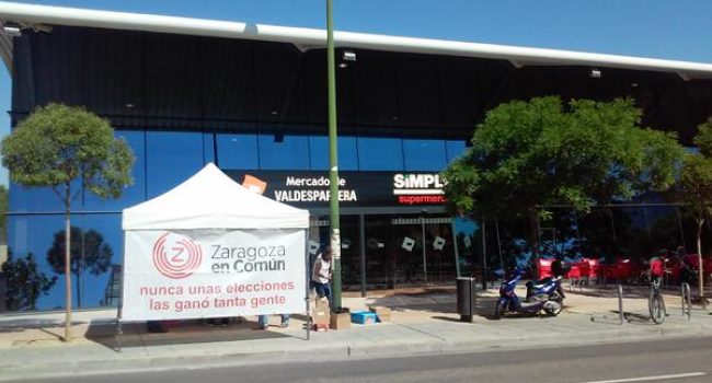 Carpa de Zaragoza en Común esta mañana en Valdespartera. Foto: ZeC