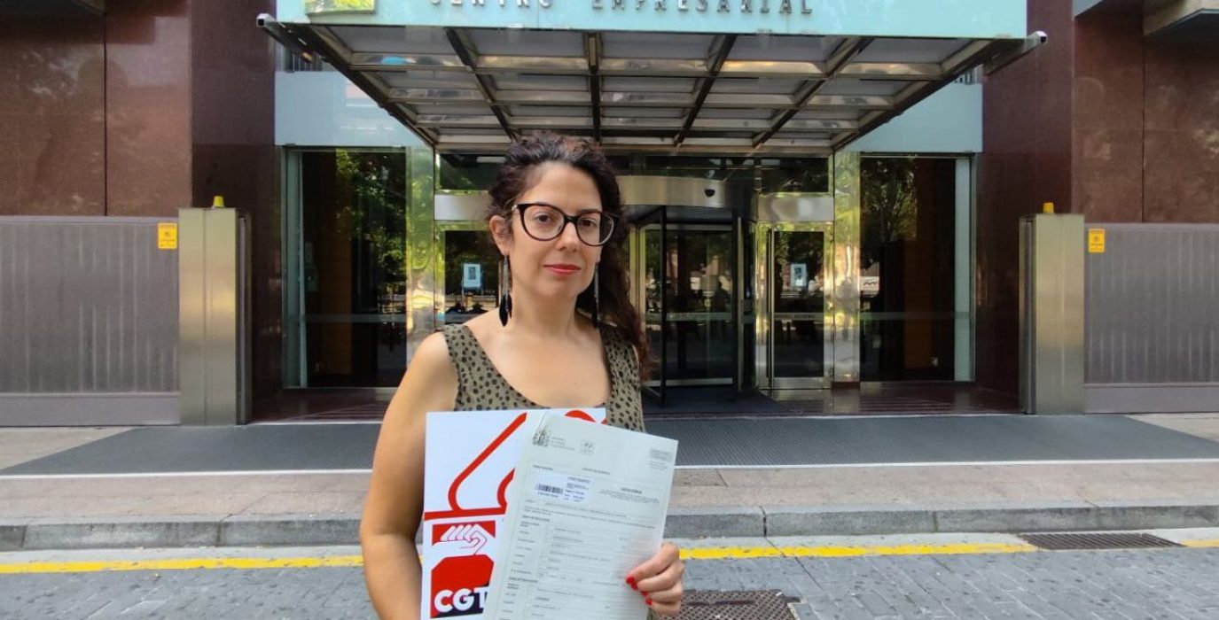Cristina Vallés tras presentar la denuncia de CGT en Inspección de Trabajo | Foto: CGT
