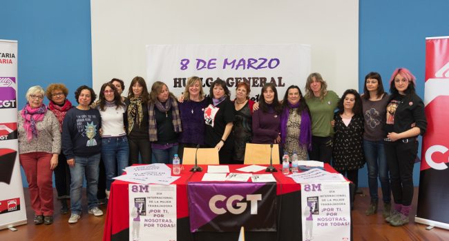 Rueda de prensa de CGT Aragón. Foto: Pablo Ibáñez (AraInfo)