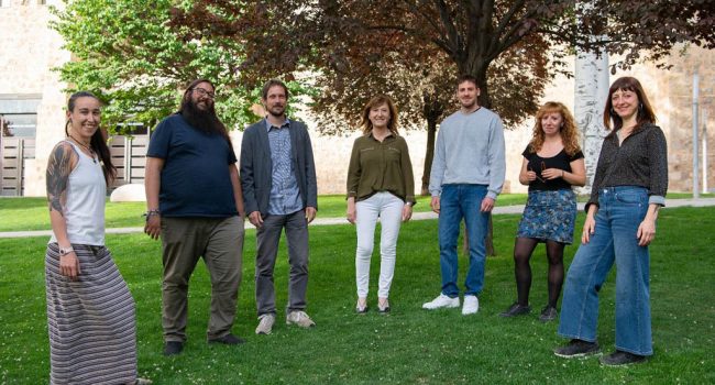 Zésar Corella junto al resto de la candidatura de CHA-EMT.