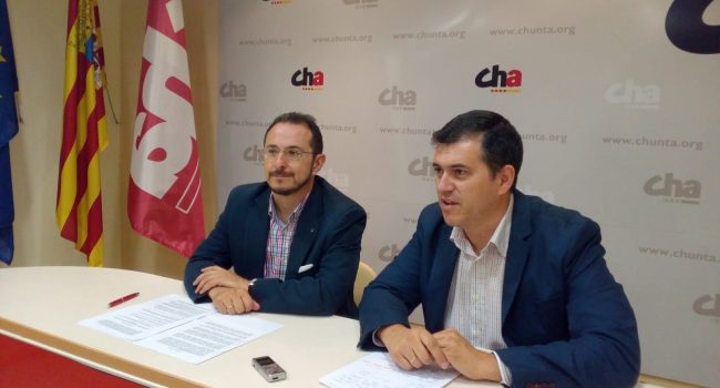 Miguel Martínez Tomey y Joaquín Palacín durante la comparecencia. Foto: CHA