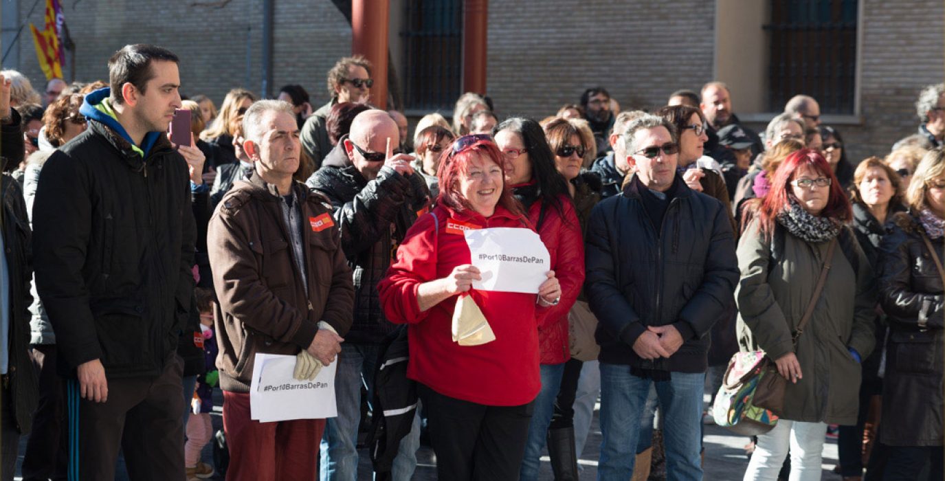 Foto de Archivo: Concentración pidiendo un convenio justo para el sector de la limpieza.  Pablo Ibáñez (AraInfo).