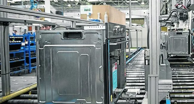 Cadena de montaje de la factoría de Teka en Zaragoza | Foto: CCOO Aragón