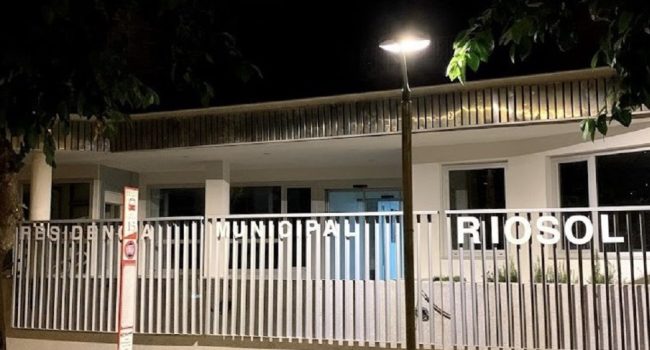 Cambiar Monzón exige la licitación urgente del servicio de limpieza en la Residencia Riosol