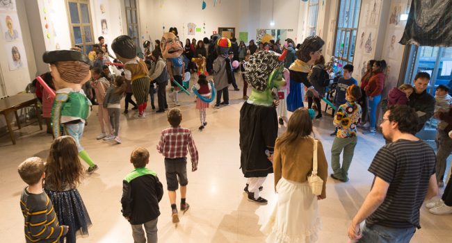 Carnaval en el CSC Luis Buñuel. Foto: Pablo Ibáñez (AraInfo)