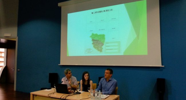 Rivarés junto a los coordinadores de Catrinalla, durante la presentación de este martes. Foto: @zaragozencomún