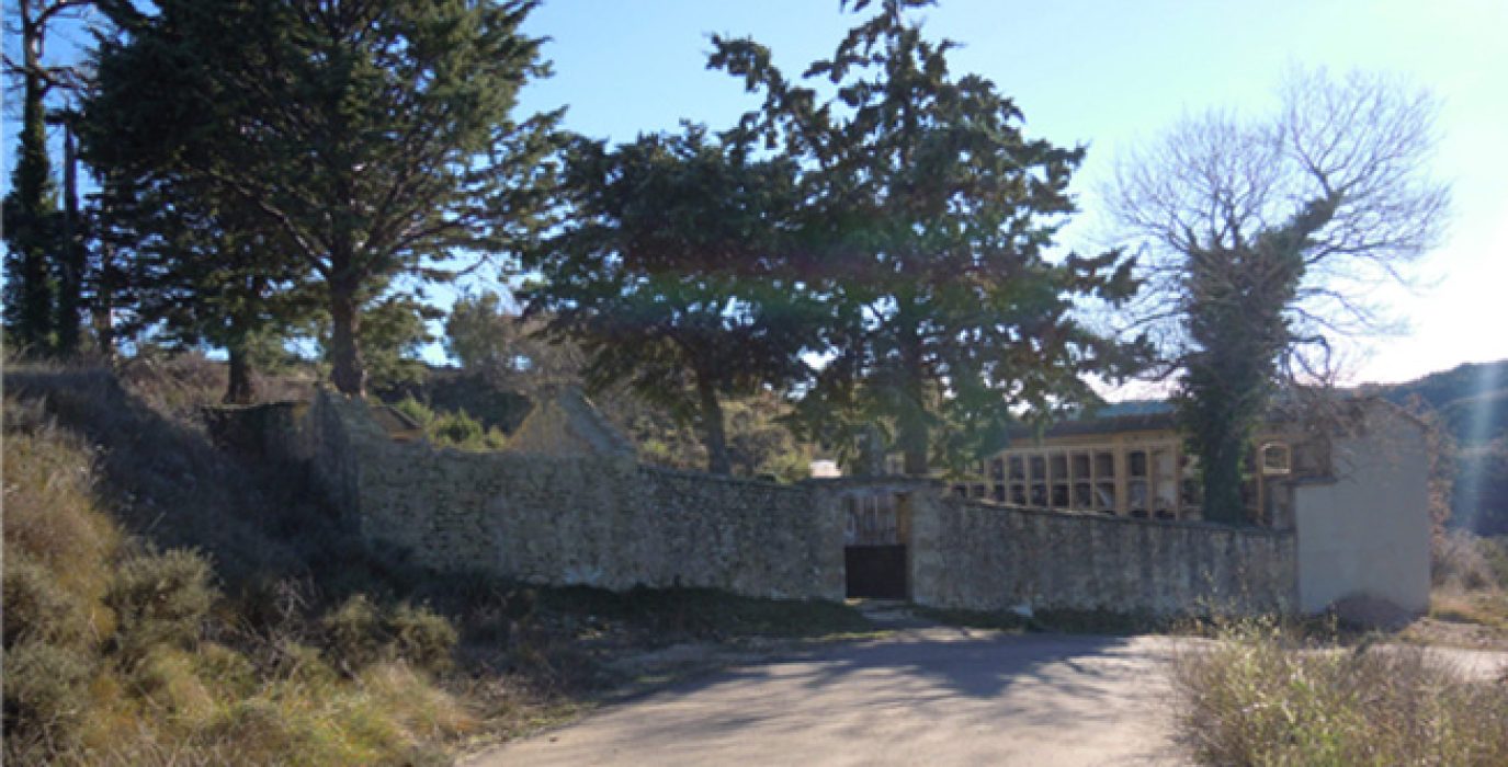 Cementerio de Fuencalderas. Foto: Asociación Charata