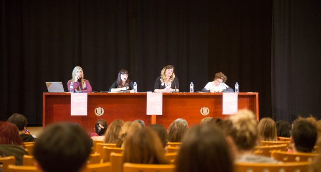 Charla Derechos y autorganización de las Trabajadoras Sexuales en Zaragoza. Foto: Pablo Ibáñez.