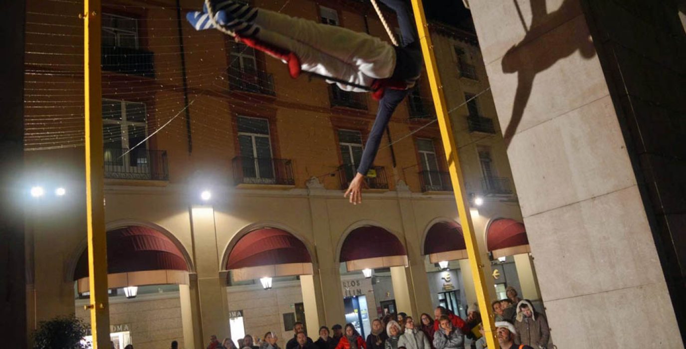 Circo La Raspa. Inauguración Exposición Payaso Marcelino en Uesca.