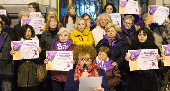 Concentración mensual contra las violencias machistas. Foto: Pablo Ibáñez (AraInfo)