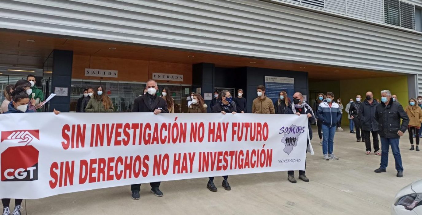 Concentración del pasado abril del personal de investigación de la Universidad de Zaragoza.
