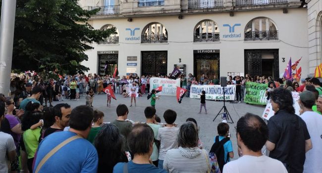 Alrededor de 600 personas se concentraron este jueves en Zaragoza | Foto: CGT
