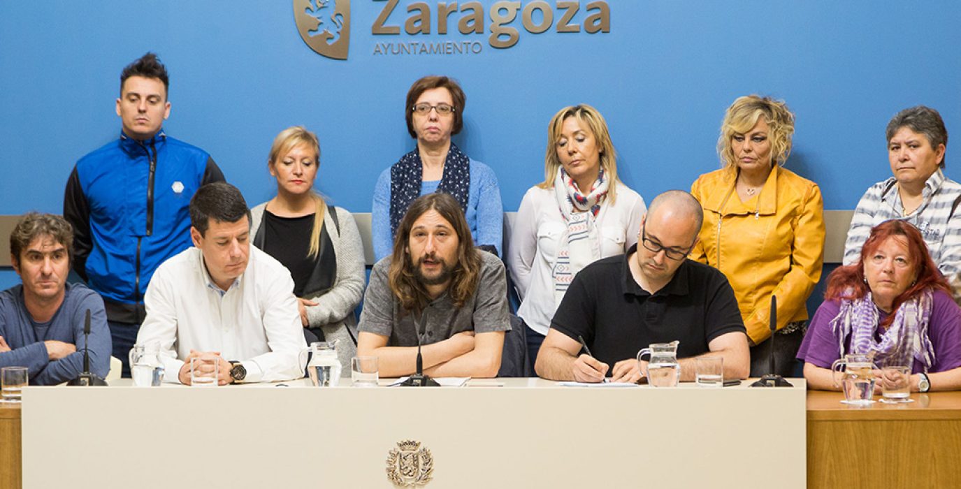 Híjar, Cubero y representantes sindicales durante la rueda de prensa. Foto: Miguel Gracia García