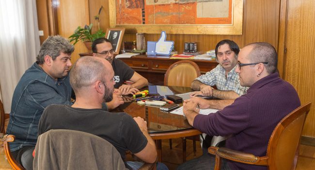 Representantes de FCC Limpieza en la reunión con Cubero. Foto: Daniel Marcos (AZ)