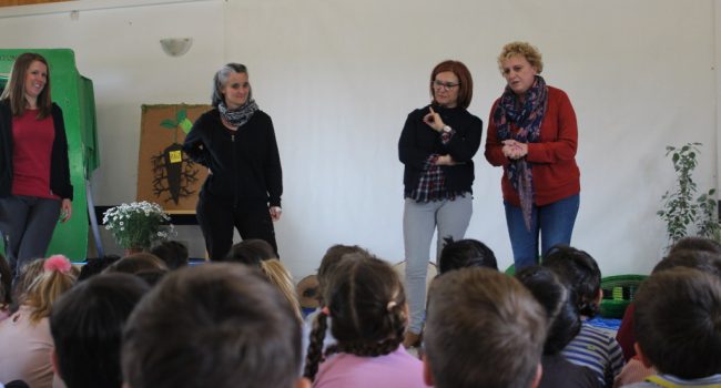 Una de las actividades en el Aula de la Naturaleza durante este curso.