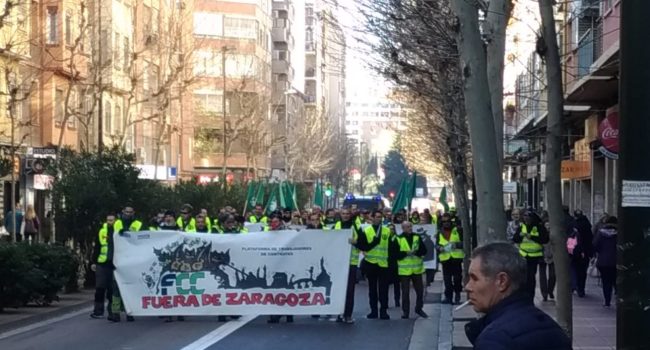 Manifestación de las y los jardineros de Zaragoza, en la cuarta semana de huelga indefinida.