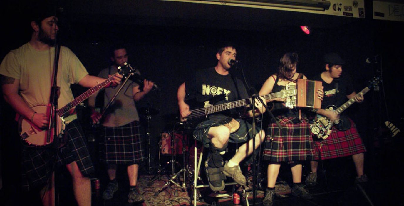 Drink Hunters en directo.