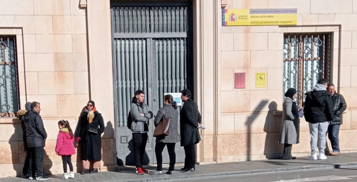 deficiente atención en la Administración del Estado