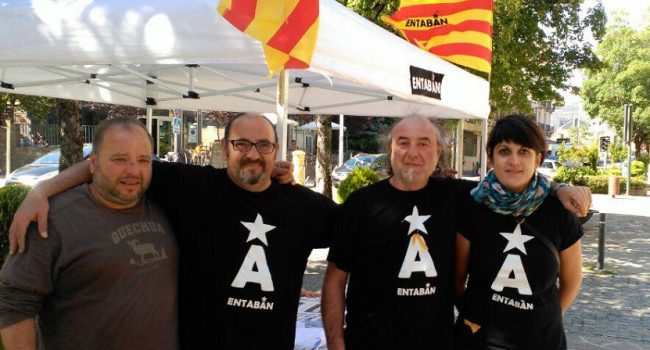 Representantes de Entabán en un acto en Chaca.