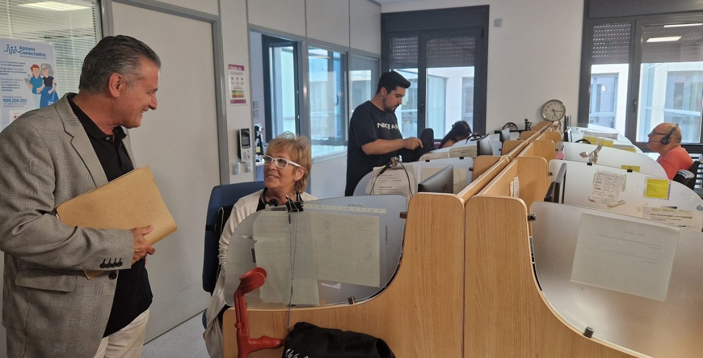 El ‘Teléfono del Mayor’ ampliará su horario para dar cobertura las 24 horas de los siete días de la semana