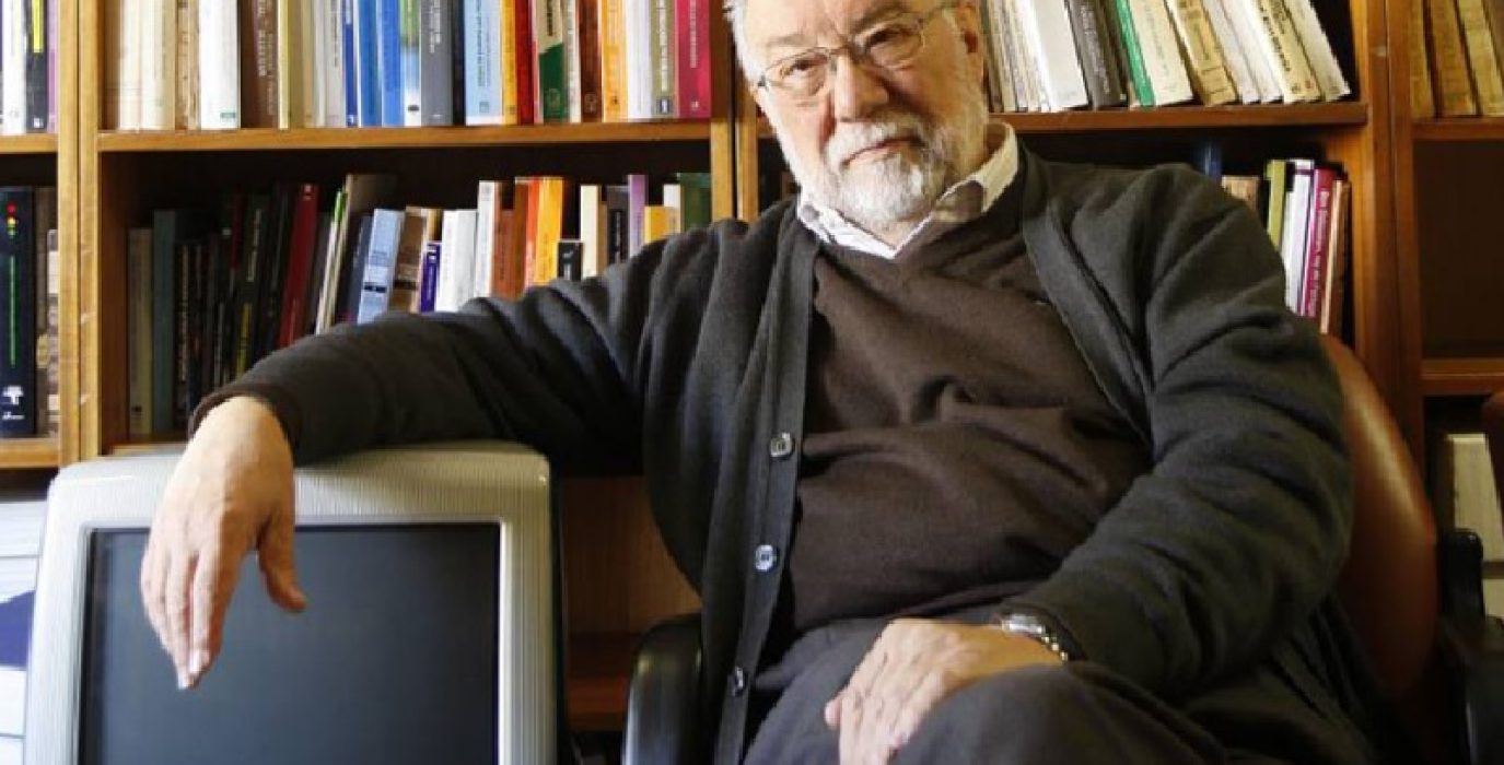 La revista El Ebro dedica un número especial a Eloy Fernández Clemente