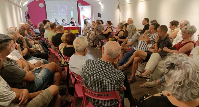 Uno de los muchos actos celebrados en el sótano de La Pantera Rossa de Zaragoza | Foto: Ateneo Republicano