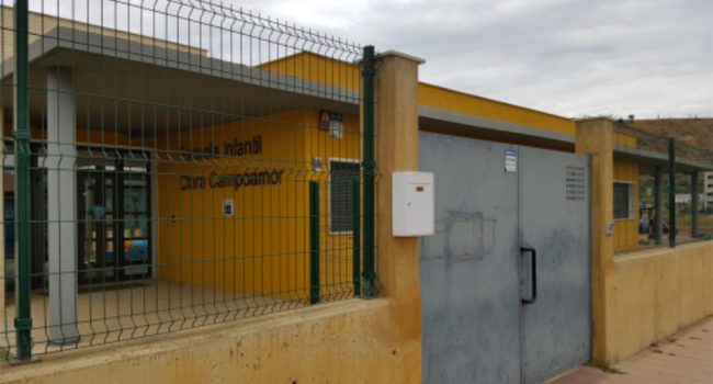 Escuela Infantil "Clara Campoamor" de Monzón.